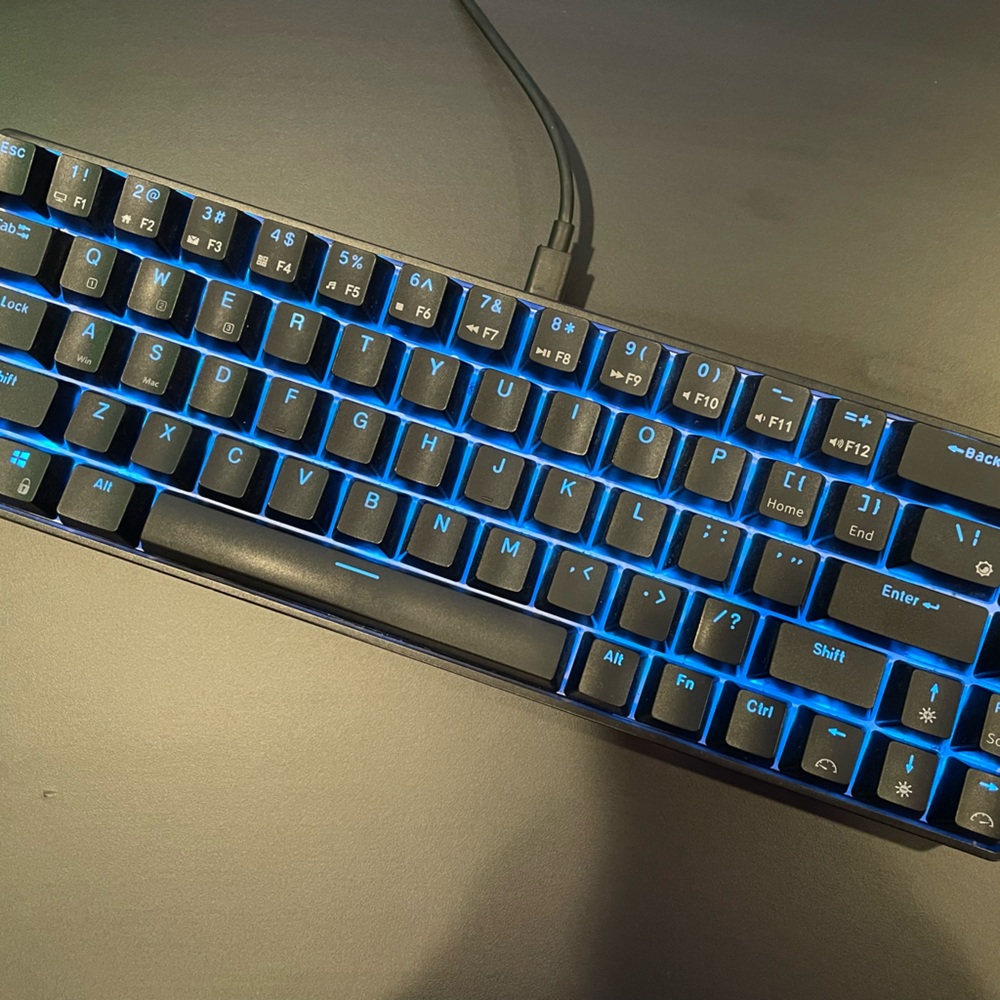 RK68 mechanical keyboard